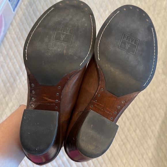 Frye tall brown boots - Picture 4 of 7